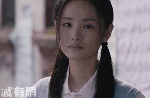 小月扮演者爆料是谁啊视频,揭秘幕后真相